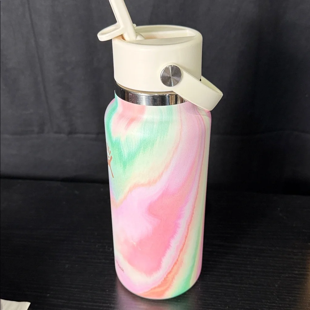 HTF Limited Edition Hydro Flask,  32 oz - Picture 3 of 8